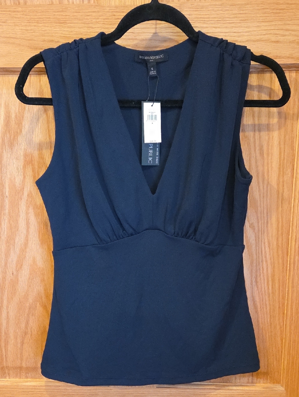 Banana Republic Navy V-Neck Sleeveless Top